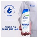 Head & Shoulders Clean & Balanced Shampoo 400ml thumbnail 3