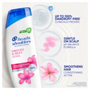 Head & Shoulders Smooth & Silky Shampoo 400ml thumbnail 6