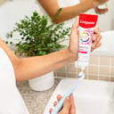 Colgate Toothpaste Total Sens & Gum Orginal 115g thumbnail 6