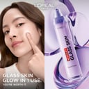 L'Oreal Paris Revitalift Filler Glass Skin Liquid Cream Face Moisturiser 50ml thumbnail 2