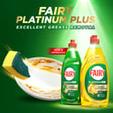 Fairy Platinum Plus Lemon Hand Dishwashing Liquid 495ml thumbnail 4