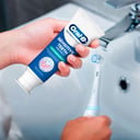 Oral-B Dental Science Sensitivity And Gum Extra Fresh Breath 90g thumbnail 9