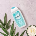 Femfresh Sensitive Wash 250ml thumbnail 6