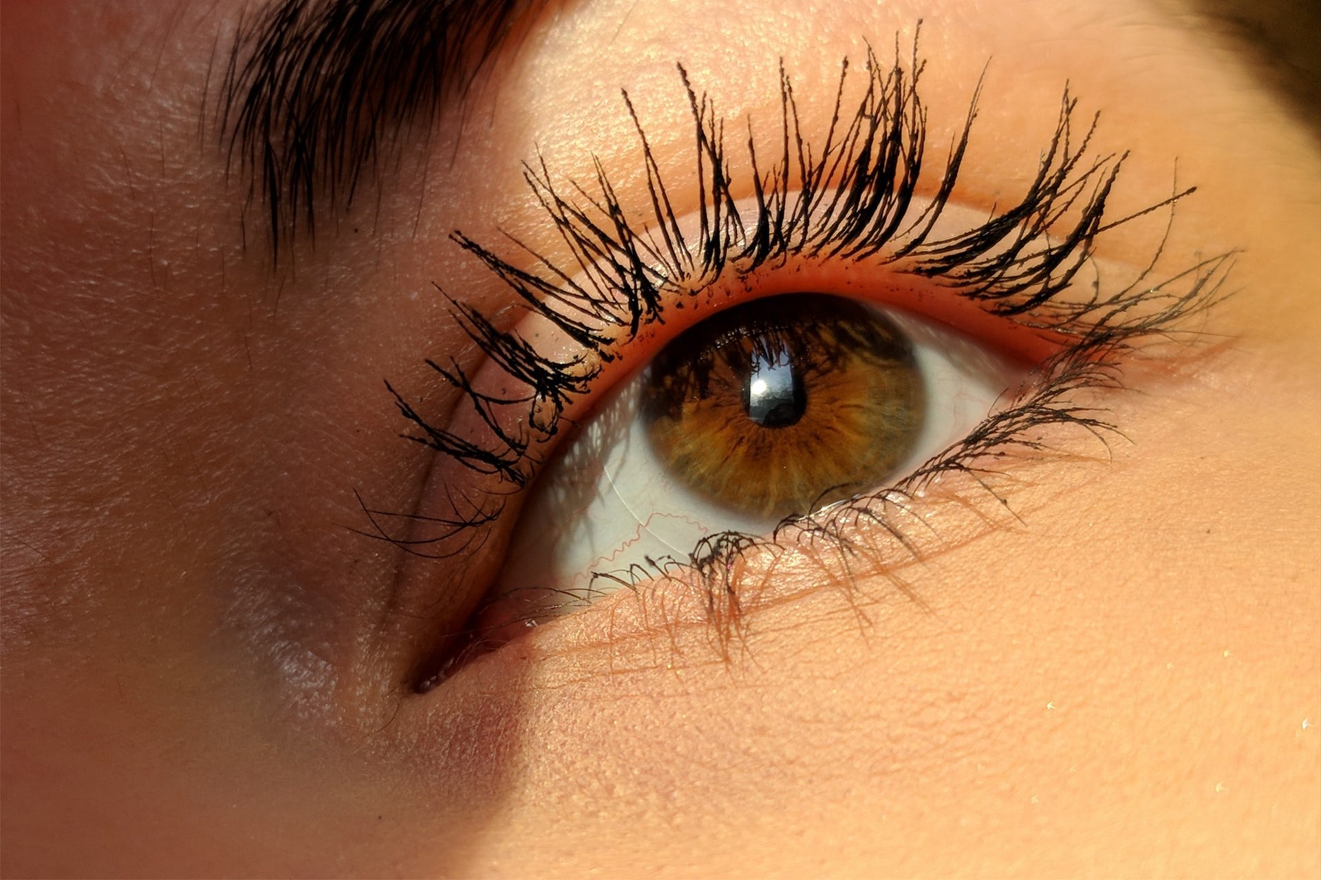 7 makeup hacks you need in your life - lovely lashes