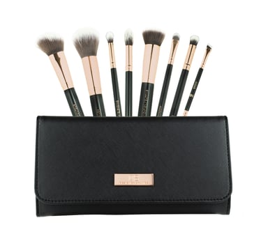Designer Brands Glowing Brush Roll 8 pieces