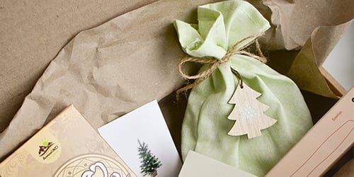 Gift wrapping | Hip to be square