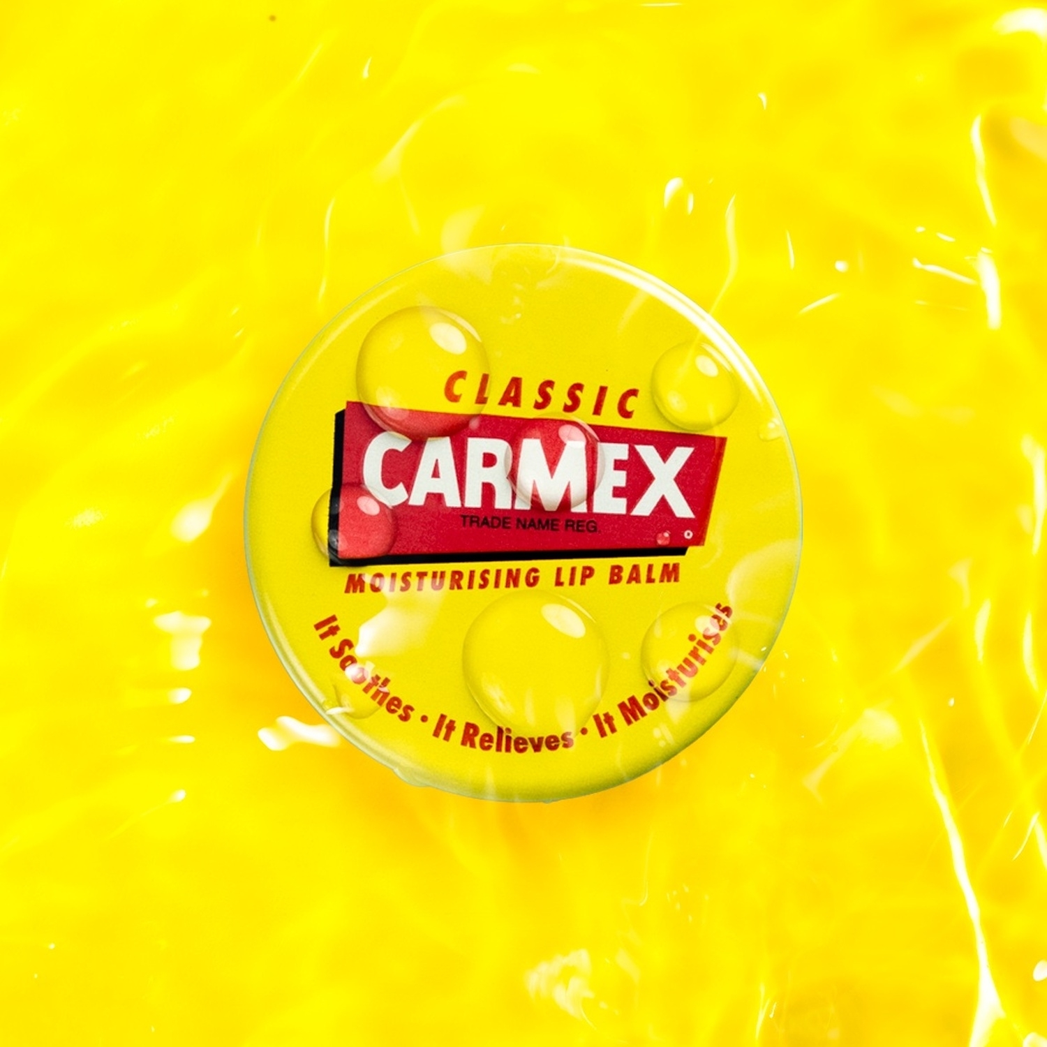 Carmex Moisturising Lip Balm Pot 7.5g - Image 4