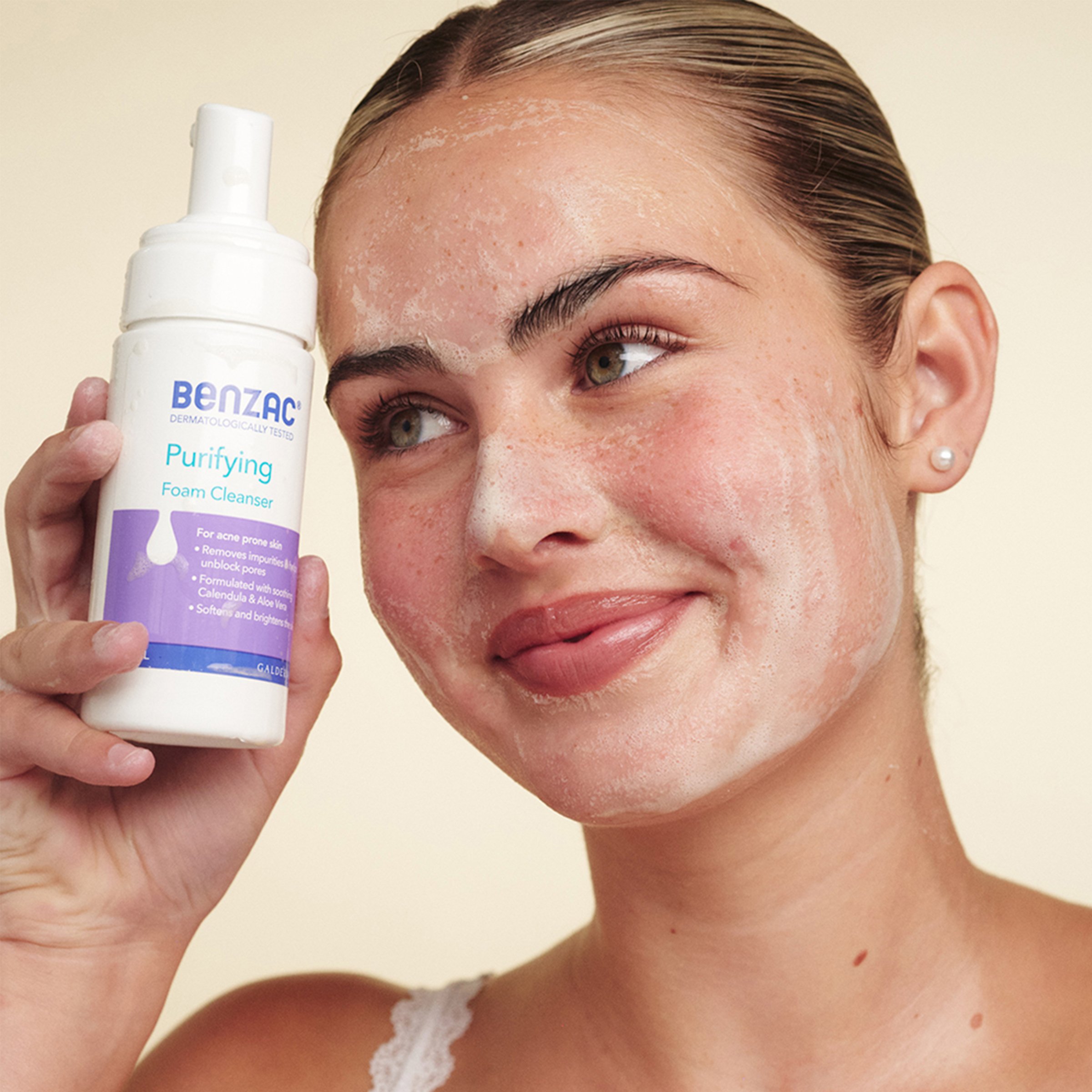 Benzac Daily Purifying Foam Cleanser 130ml - Image 6