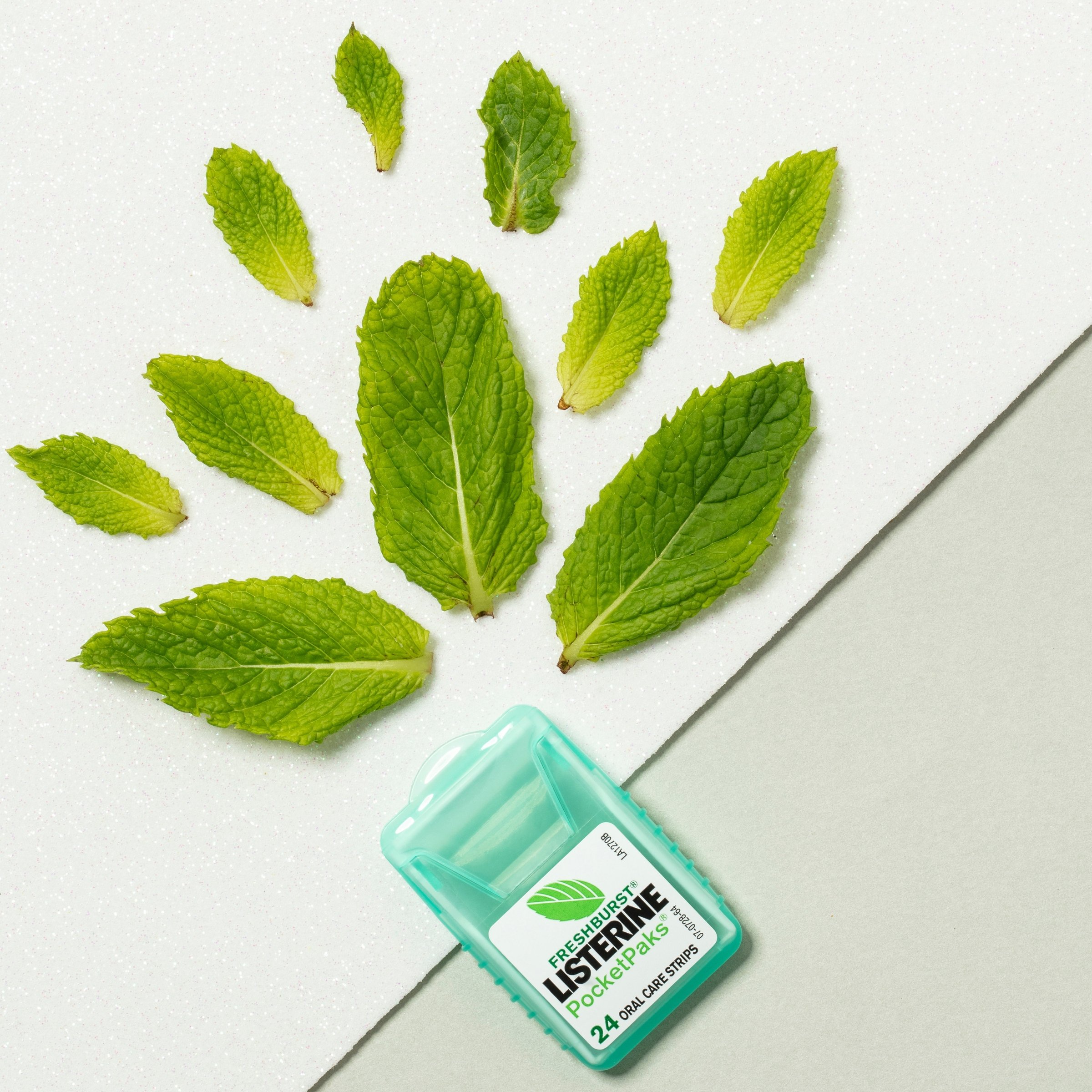 Listerine PocketPak Fresh Burst 72 strips - Image 3