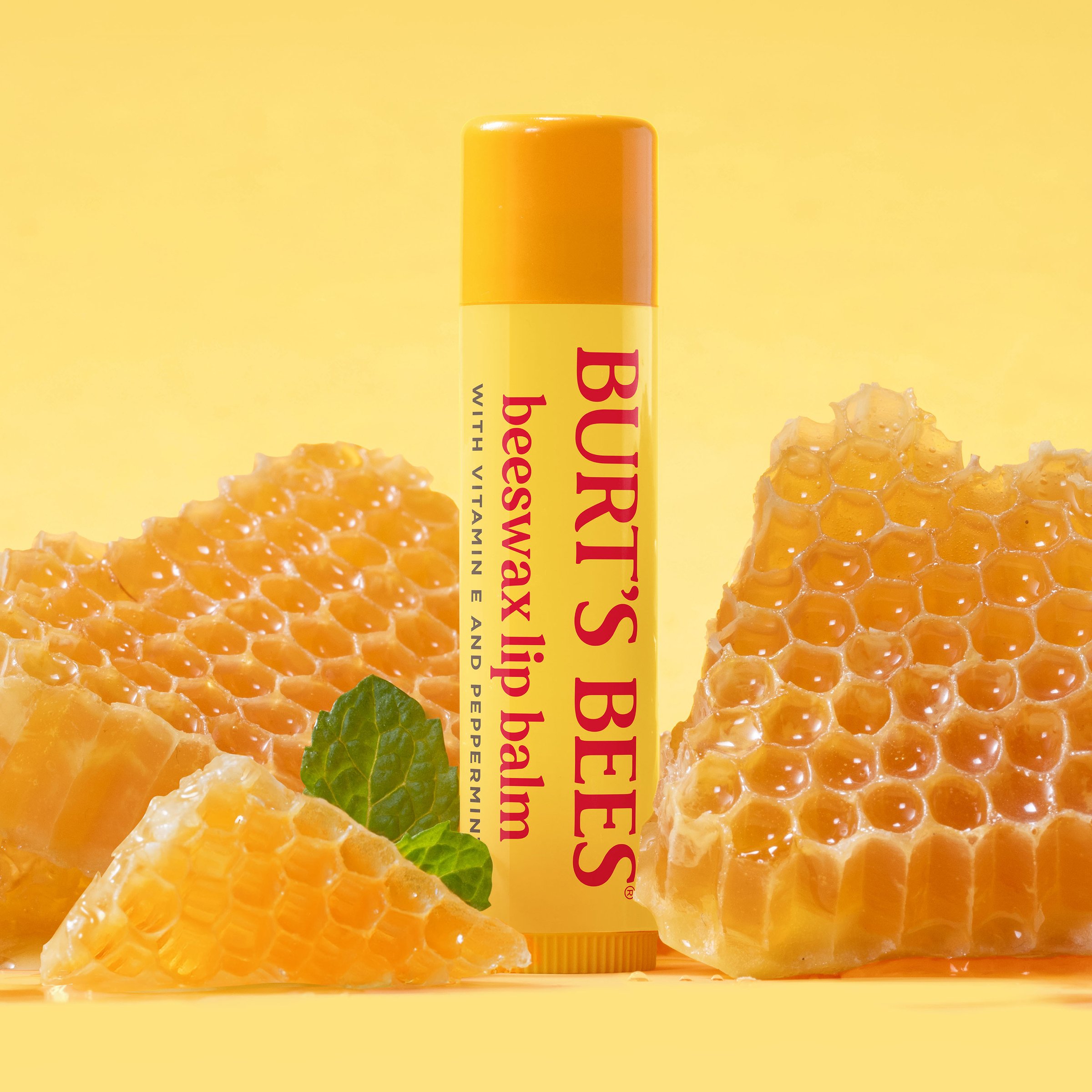 Burt's Bees Lip Balm Beeswax Tube 4.25g - Image 5