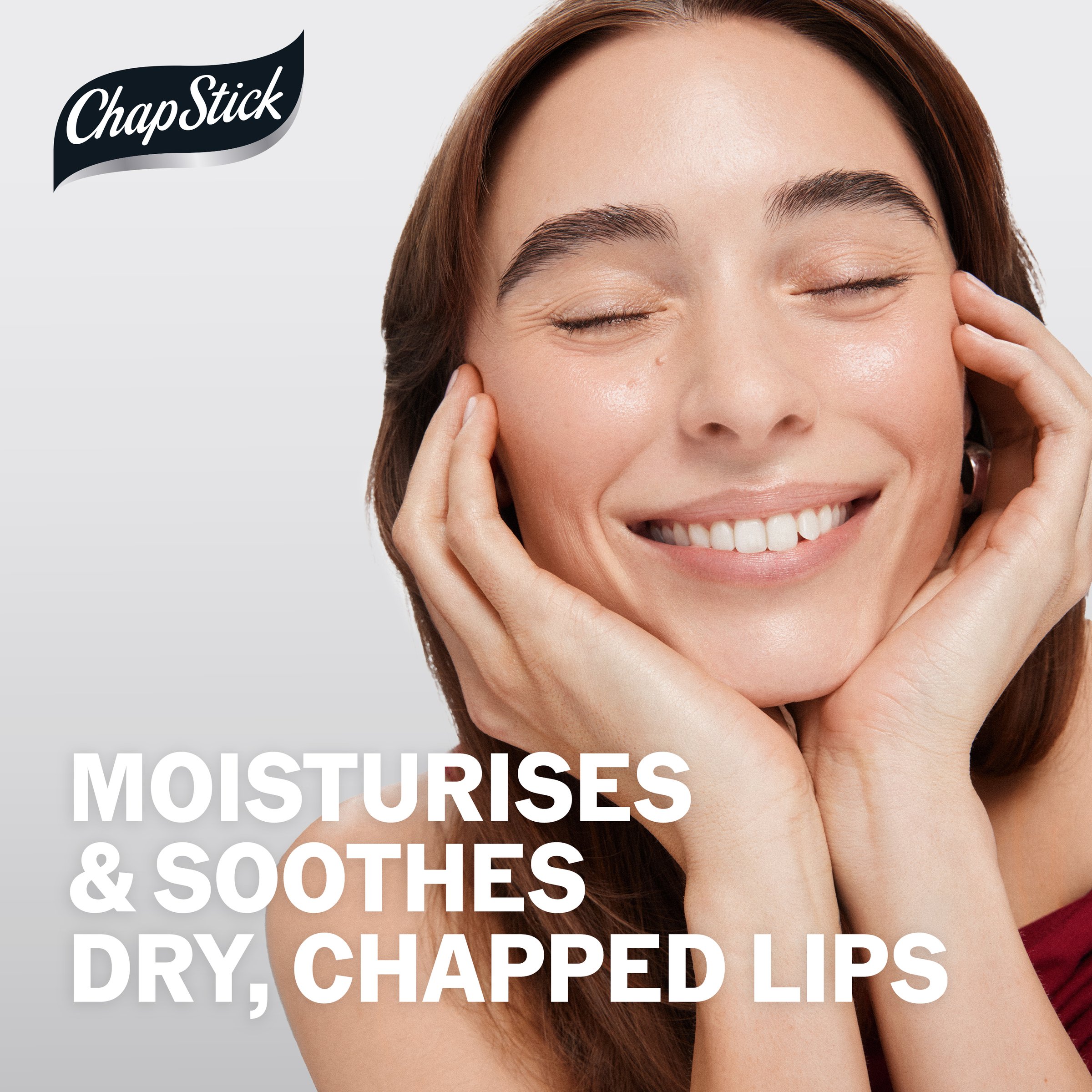 Chapstick Lip Balm Strawberry SPF15 - 4.2g - Image 7