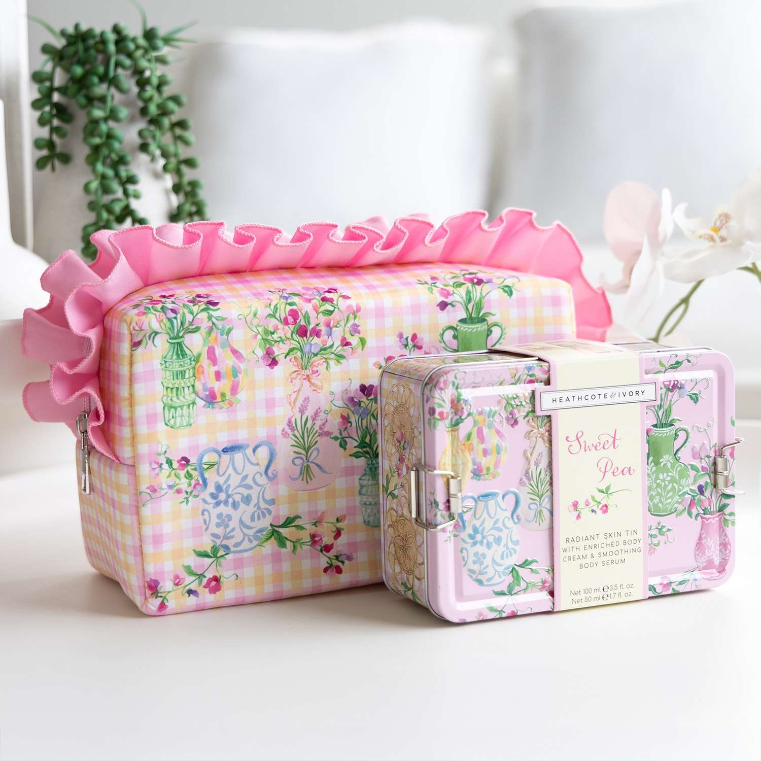 Heathcote & Ivory Sweet Pea Ruffle Wash Bag 1 each - Image 5