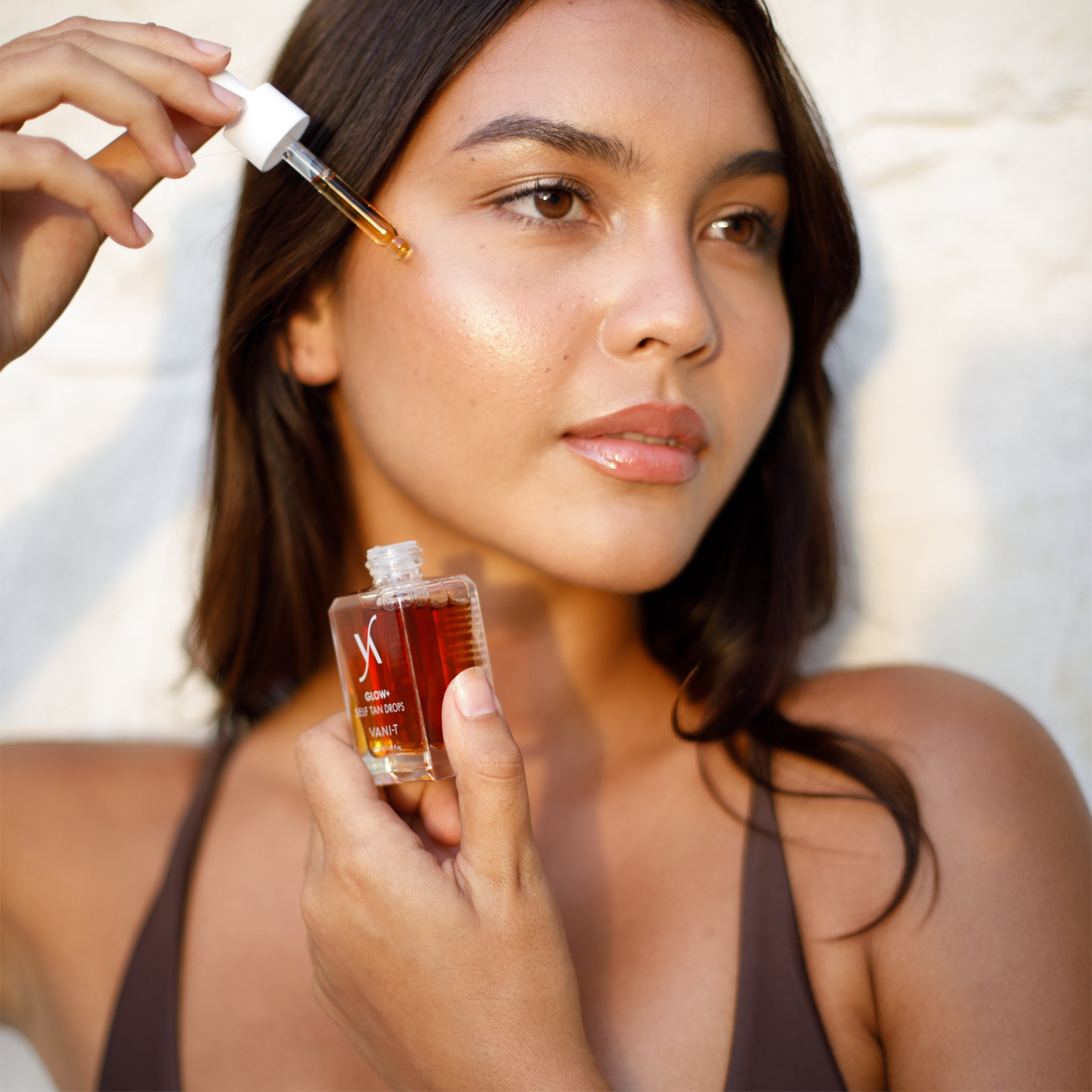 Vani-T Glow + Self Tan Drops 30ml - Image 3