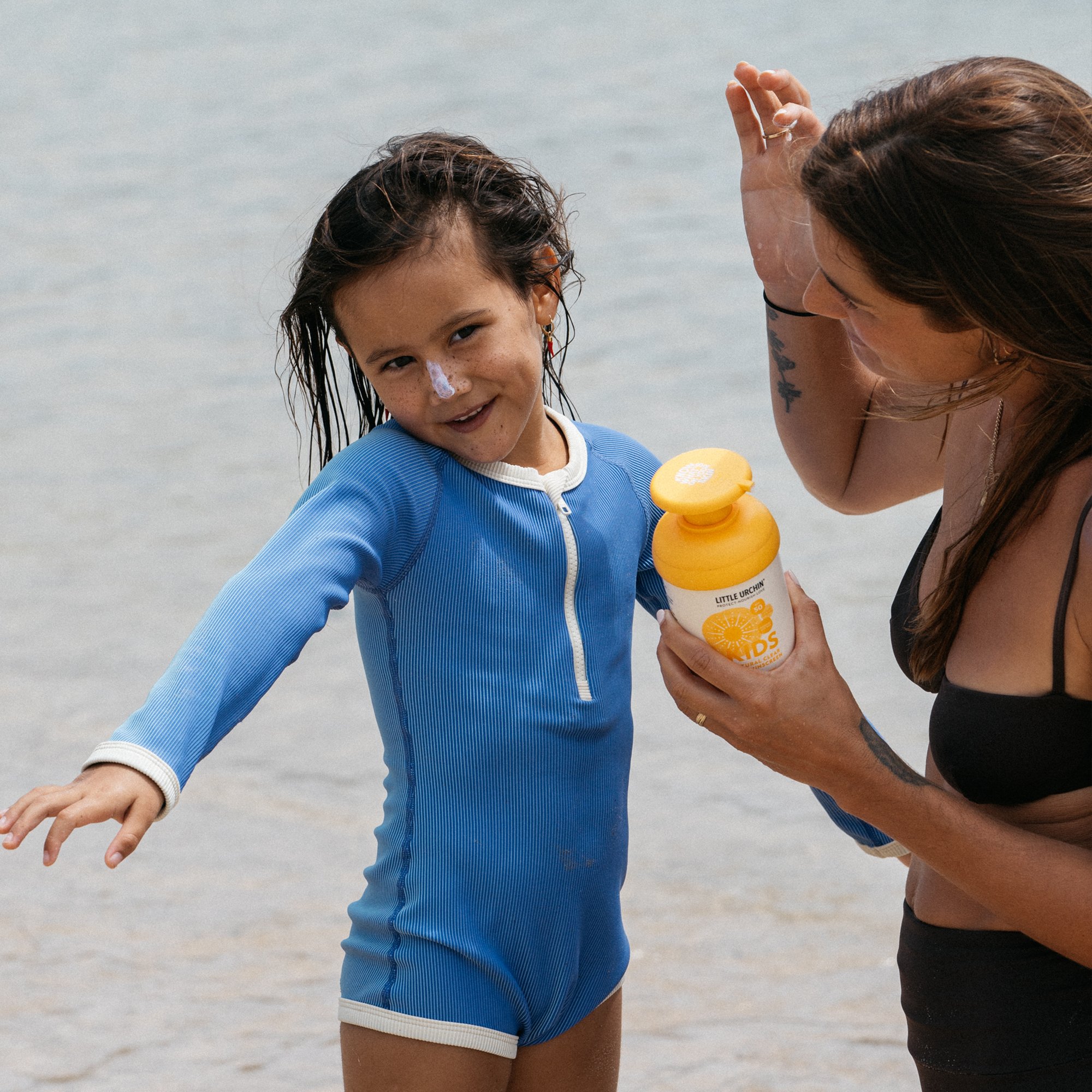 Little Urchin Kids Natural Clear Zinc Sunscreen SPF 50+ Pump 300g - Image 4