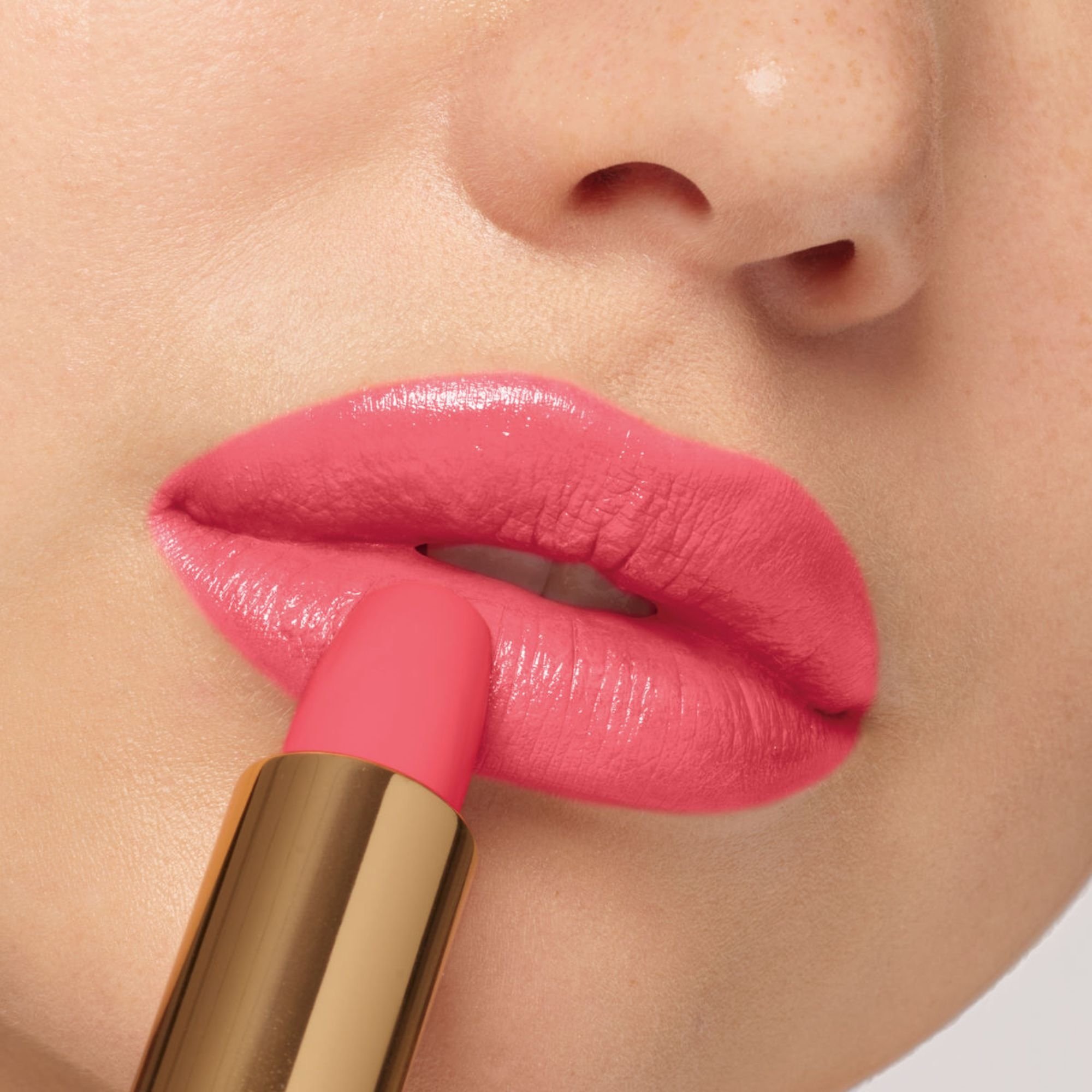 Revlon Super Lustrous™ Ultra Lipstick Bermuda 015 4.2g - Image 5
