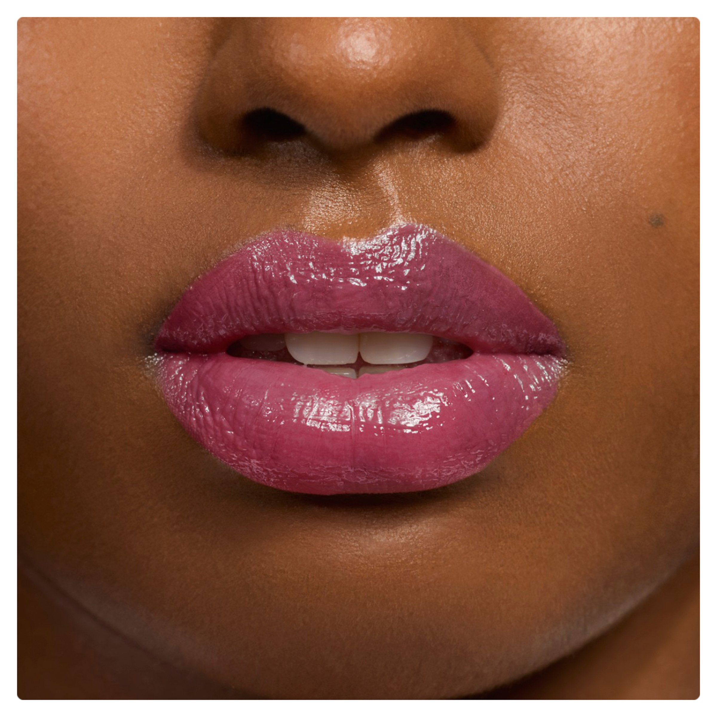 Rimmel Thrill Seeker Lip Latex Main Character 300 - 6ml - Image 4