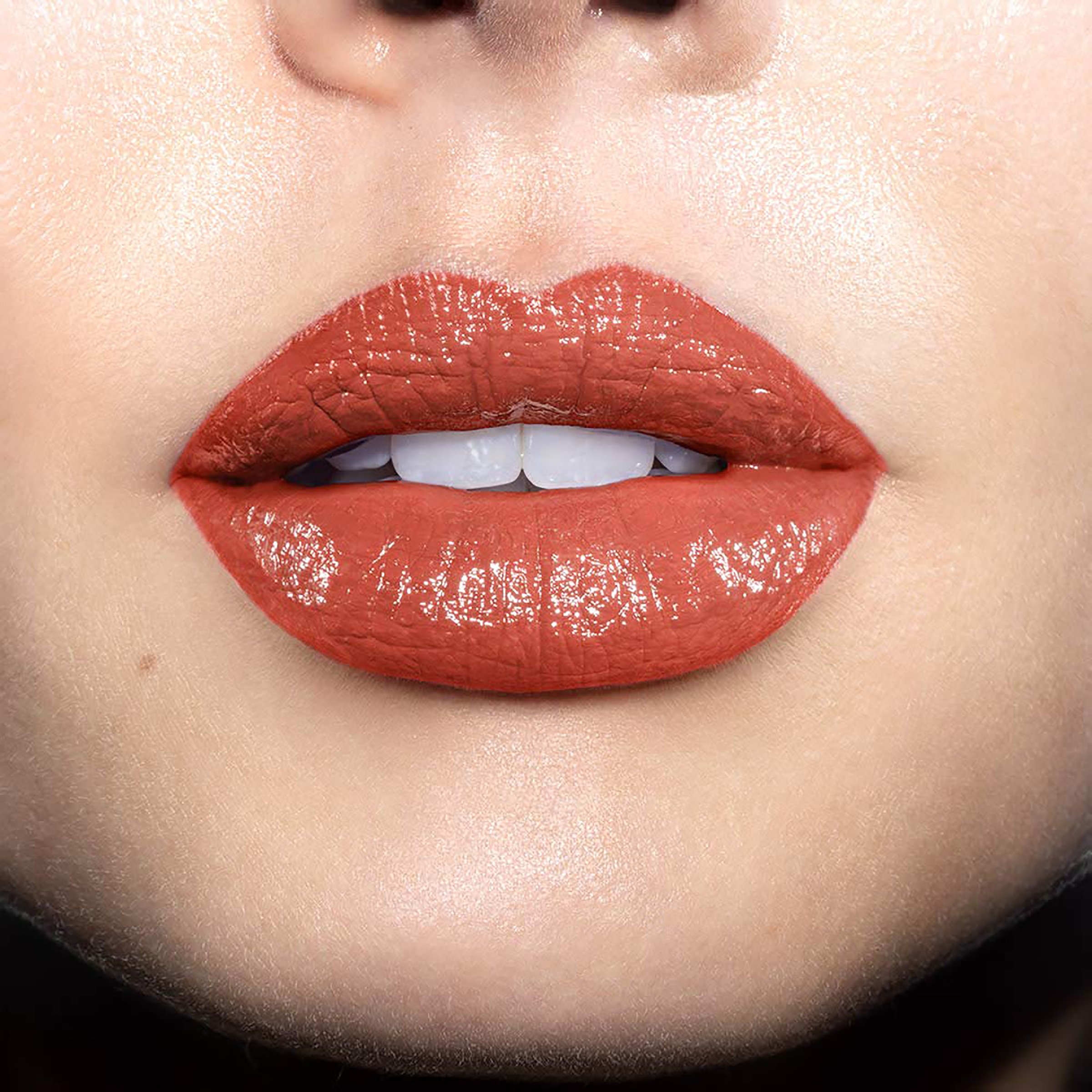 Revlon Super Lustrous Lipstick Kiss Me Coral (750) 4.2g - Image 4