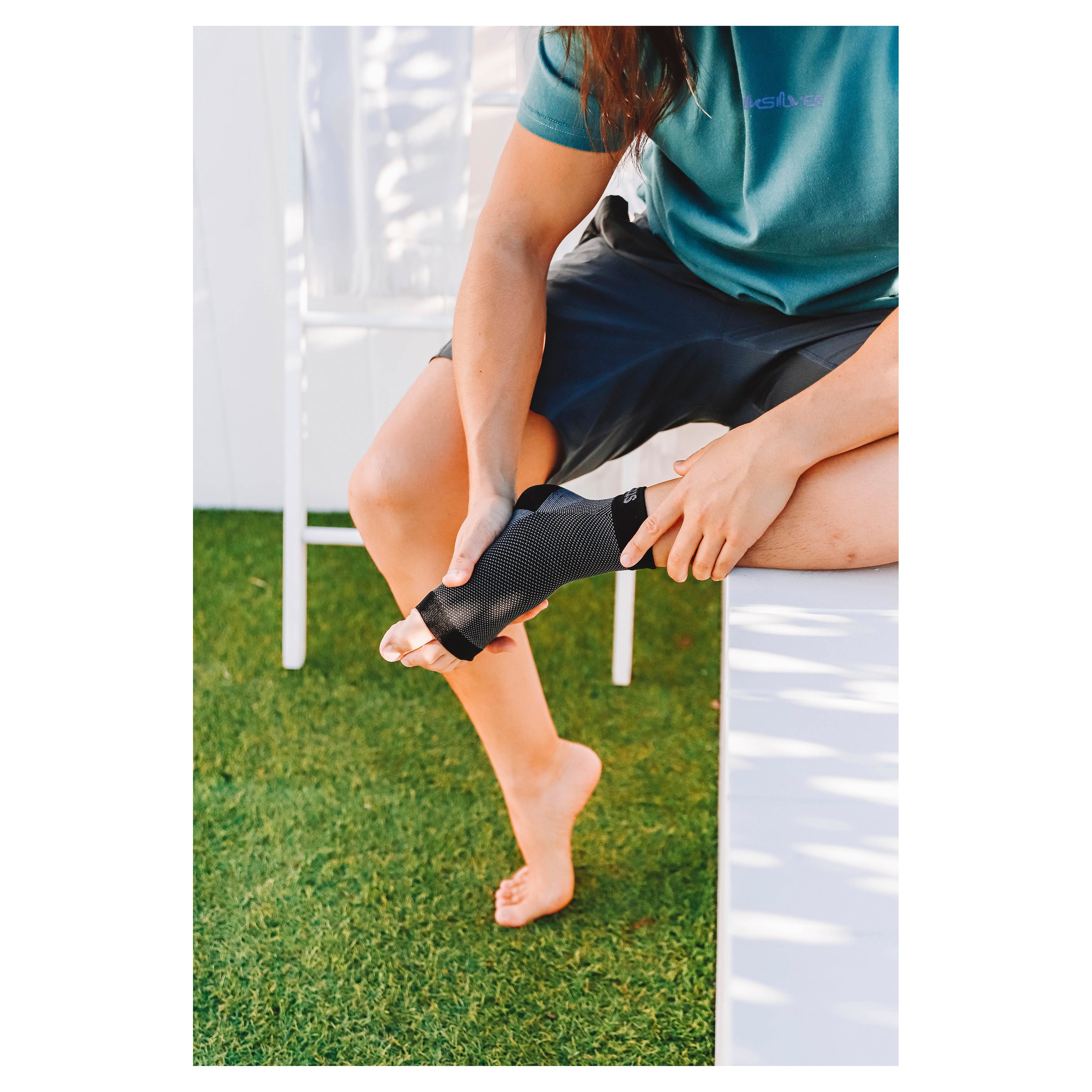 SynxBody Synxplus Foot and Ankle Sleeve - Nude Small 1 pair - Image 7