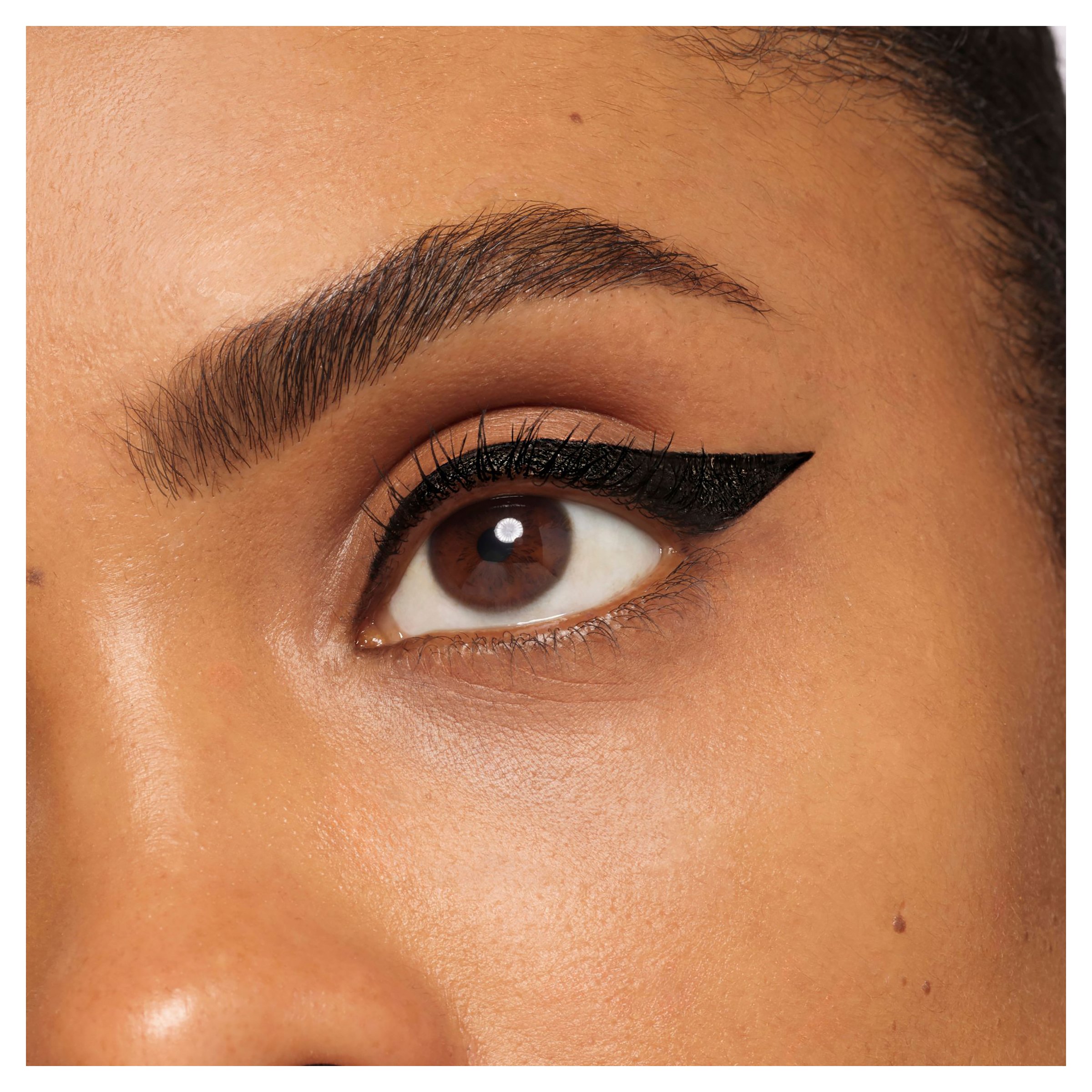 Revlon Colorstay Wing Line Liquid Liner Blackest Black 1 each - Image 6
