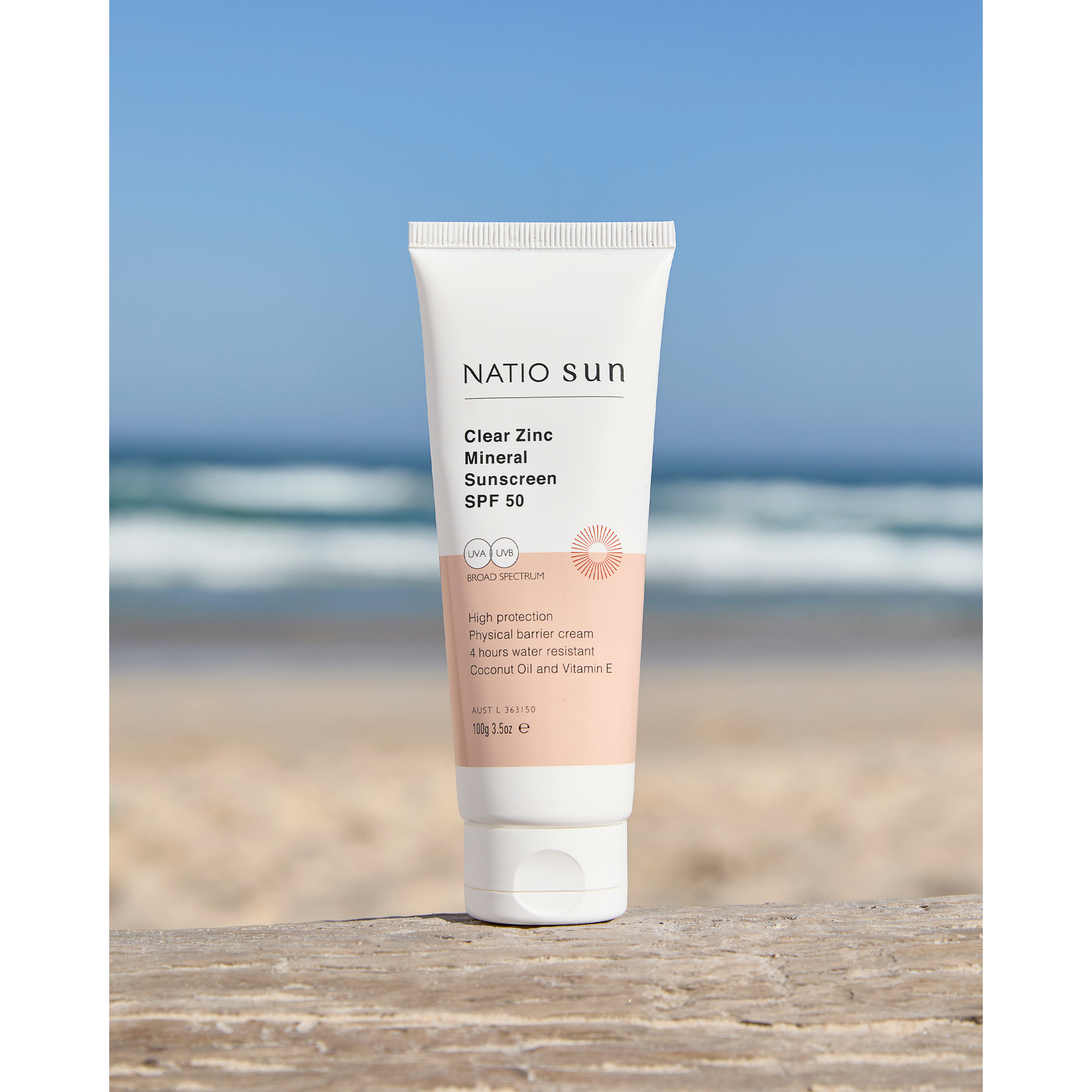 Natio Clear Zinc Mineral Sunscreen SPF 50 - 100g - Image 4