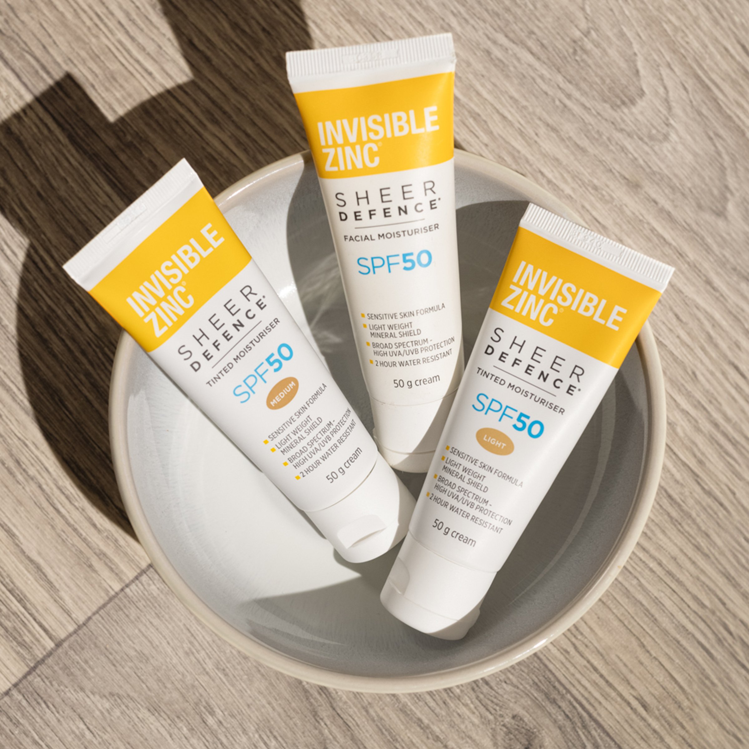 Invisible Zinc Sheer Defence Tinted Moisturiser Light SPF50 - 50g - Image 7
