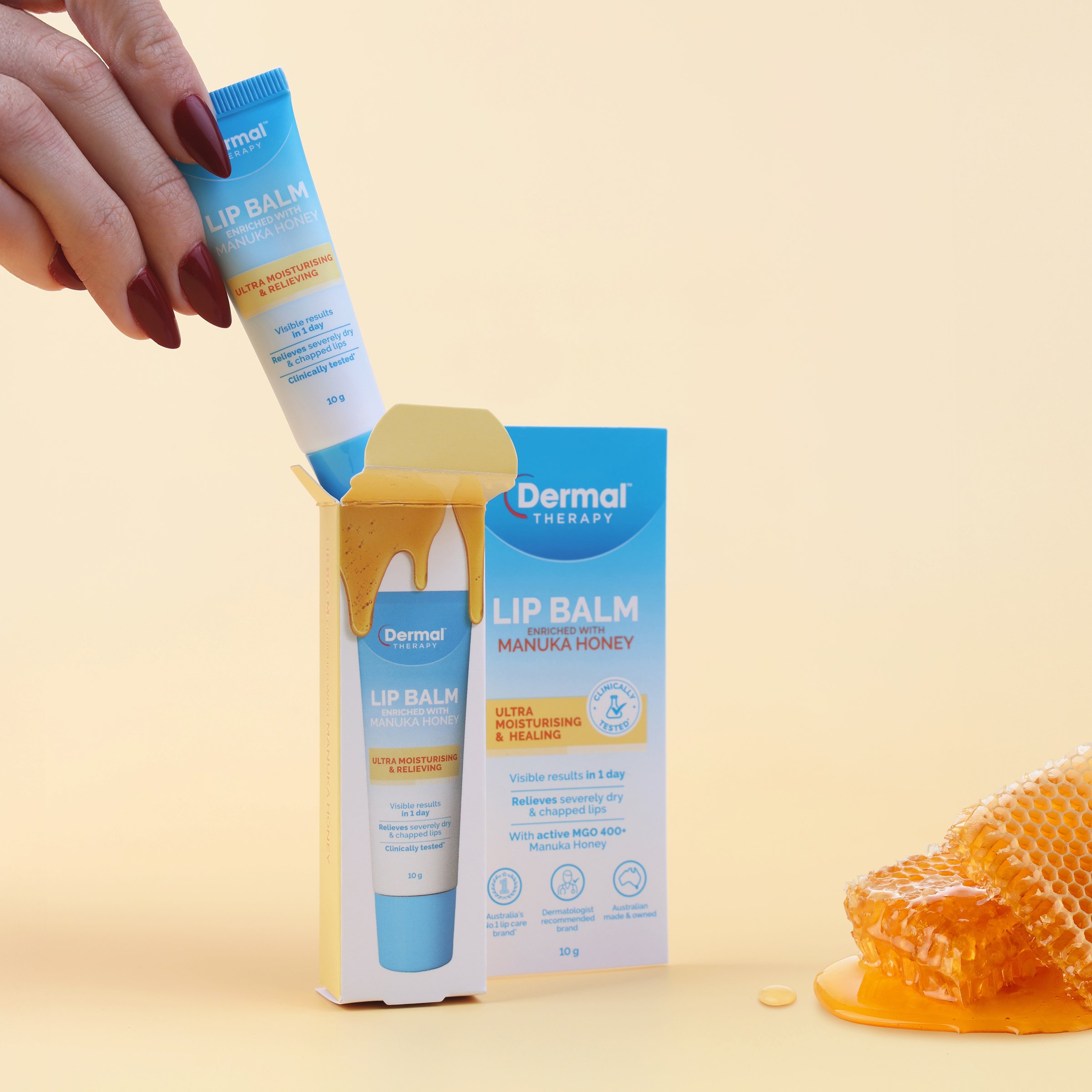 Dermal Therapy Lip Balm Manuka Honey 10g - Image 3