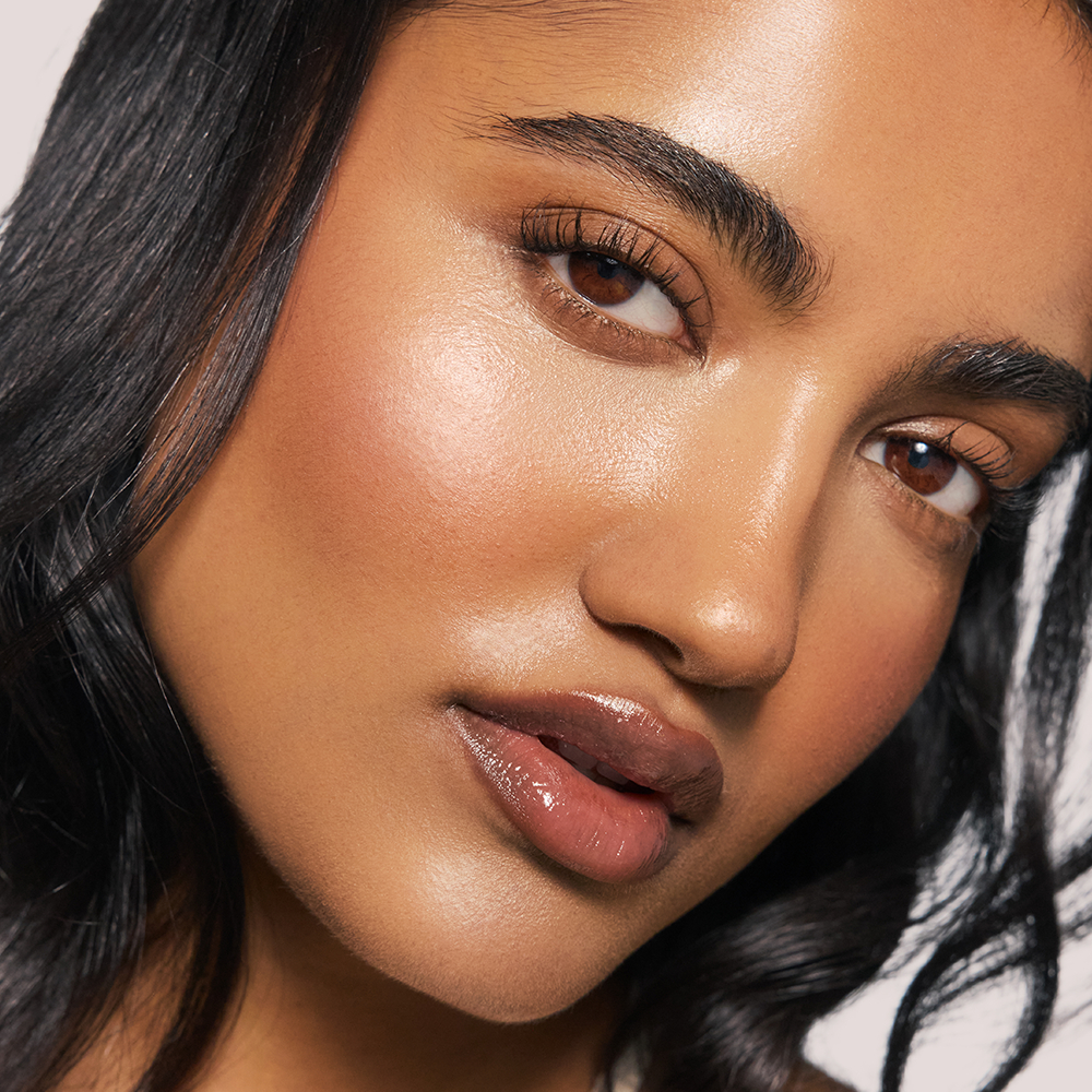 Nude By Nature Skin Radiance Foundation W210 Brulee 30g - Image 3