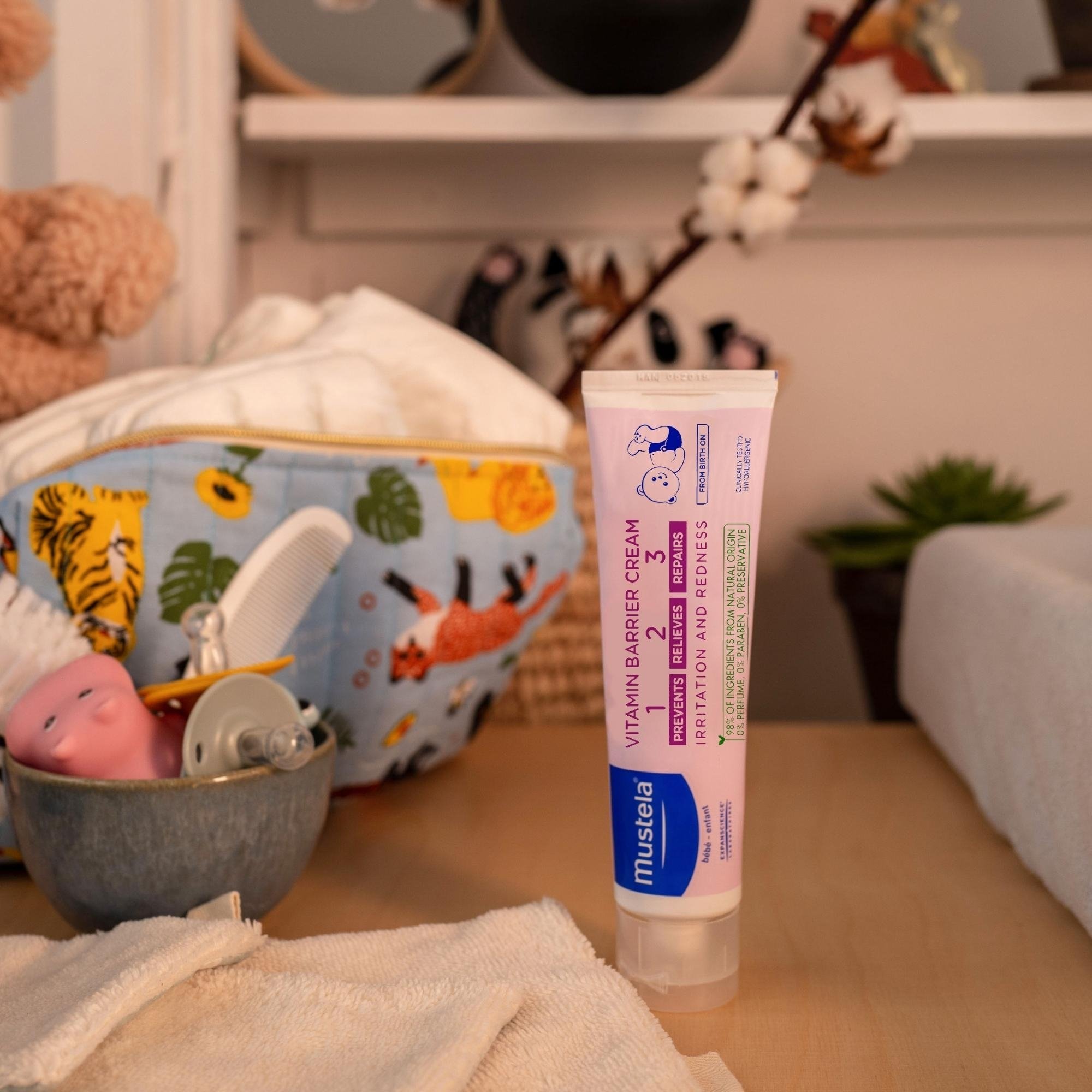 Mustela Vitamin Barrier Cream 108g - Image 4