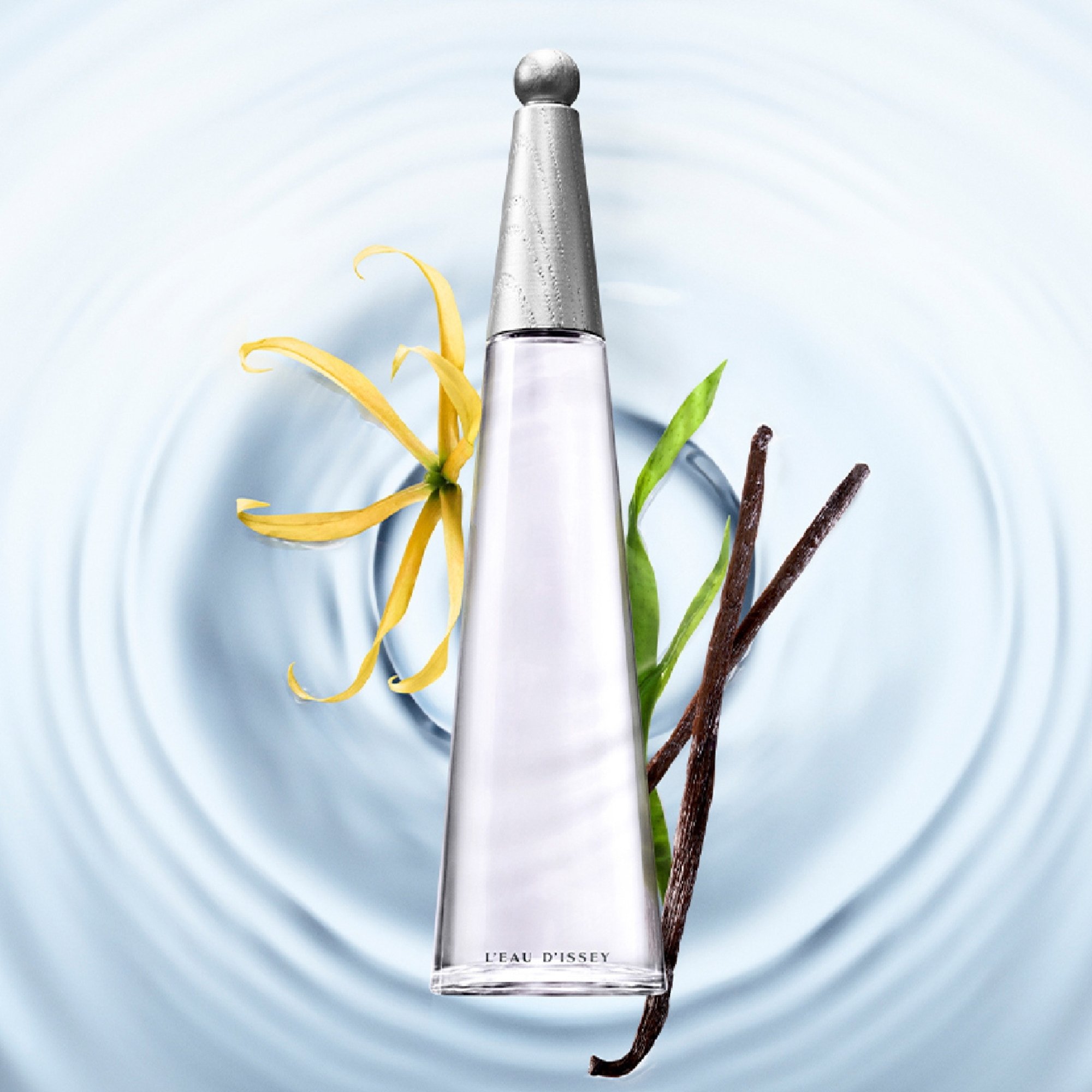 Issey Miyake L'Eau d'Issey EDP Intense Spray 100ml - Image 3